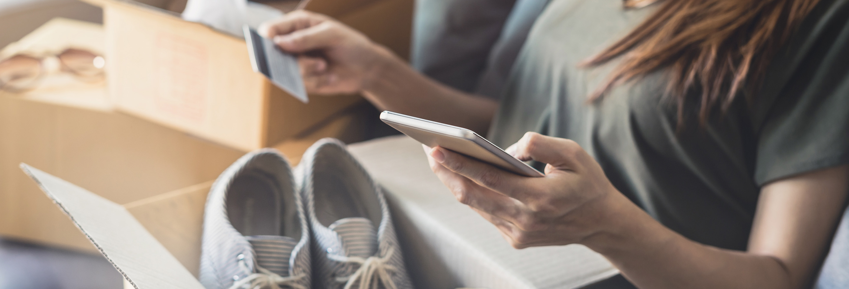 Woman purchasing online